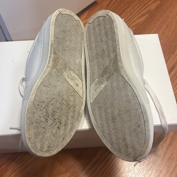 Givenchy Urban Street Sneakers - Picture 6 of 9